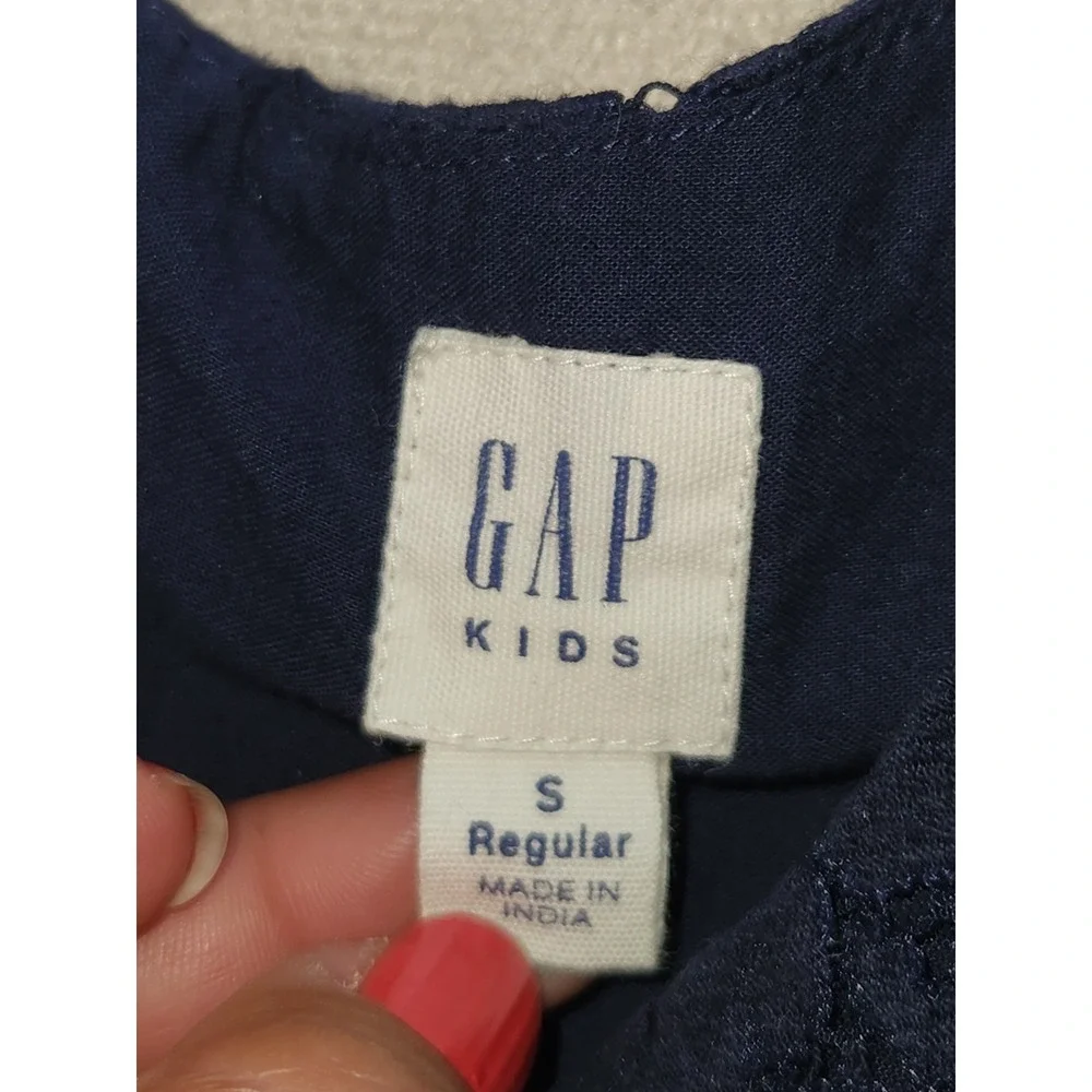 Gap Kids Girl Navy Blue Lace long sleeve dress velvet trim. Girls size Small